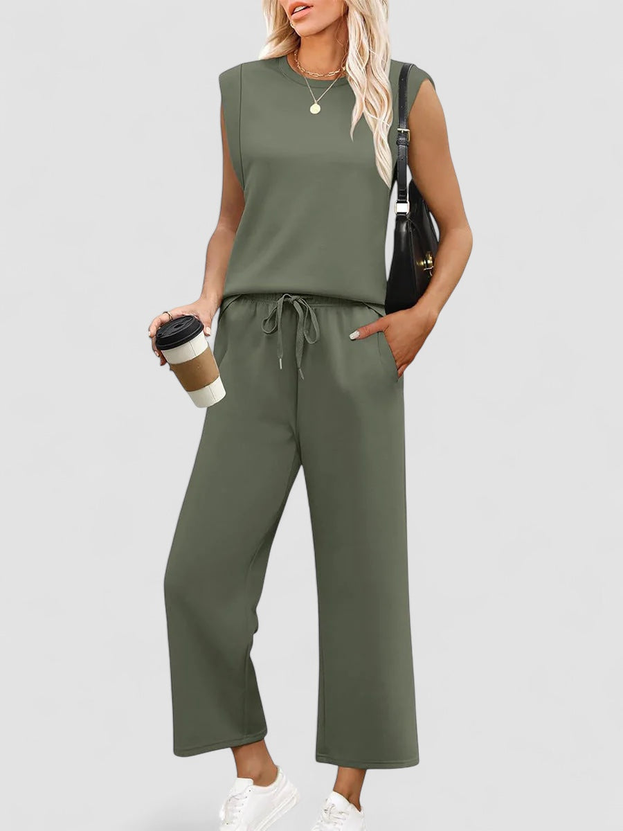 Ava™ | Ania - Two-Piece Women's Set – Soft, Elegant, and Confident