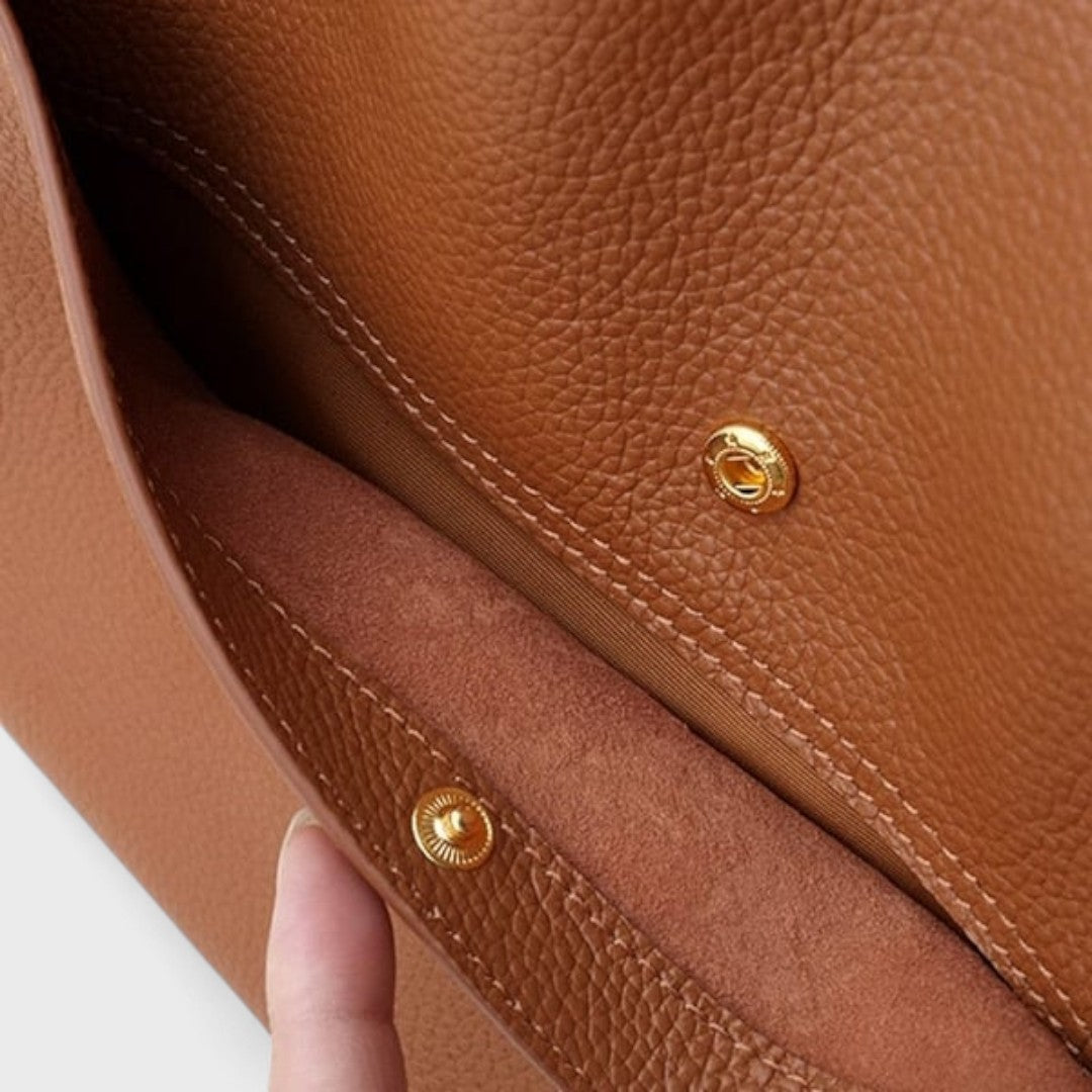 Ava™ - Elegant and Timeless Shoulder Bag