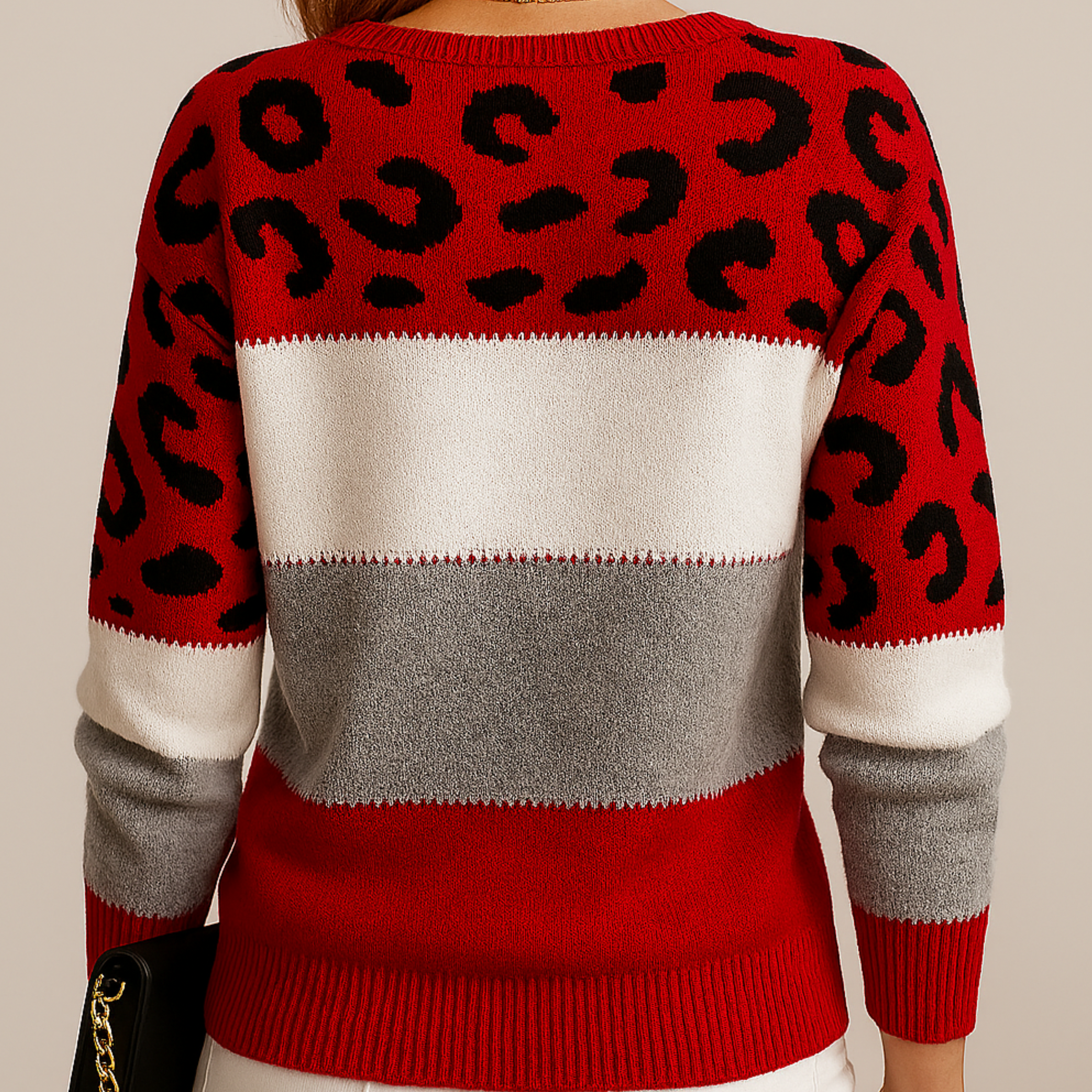 Ava™ - Elegant sweater with leopard print