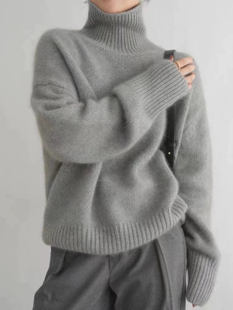 Ava™ - Sweater with high collar