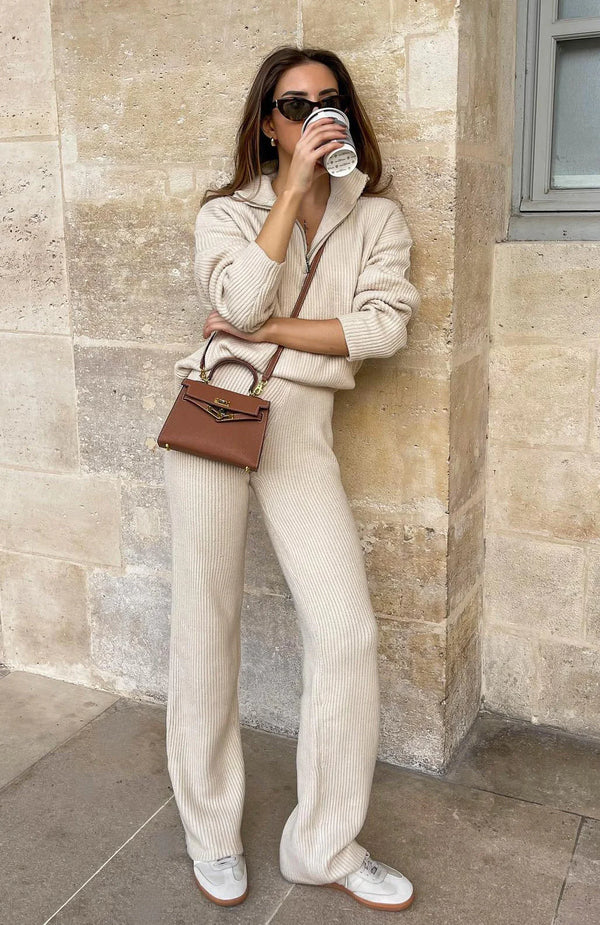 Ava™ | Comfortable set