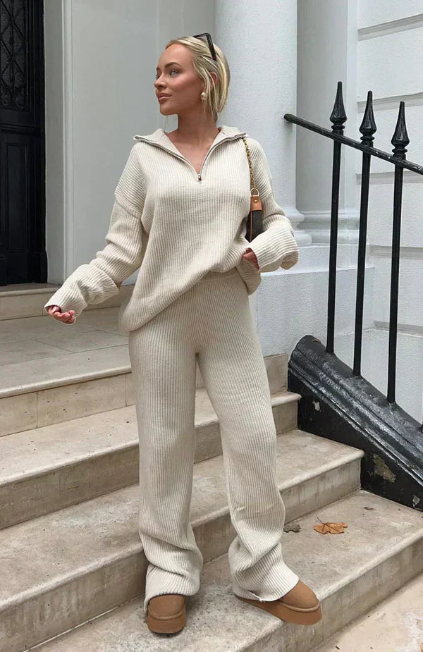 Ava™ | Comfortable set