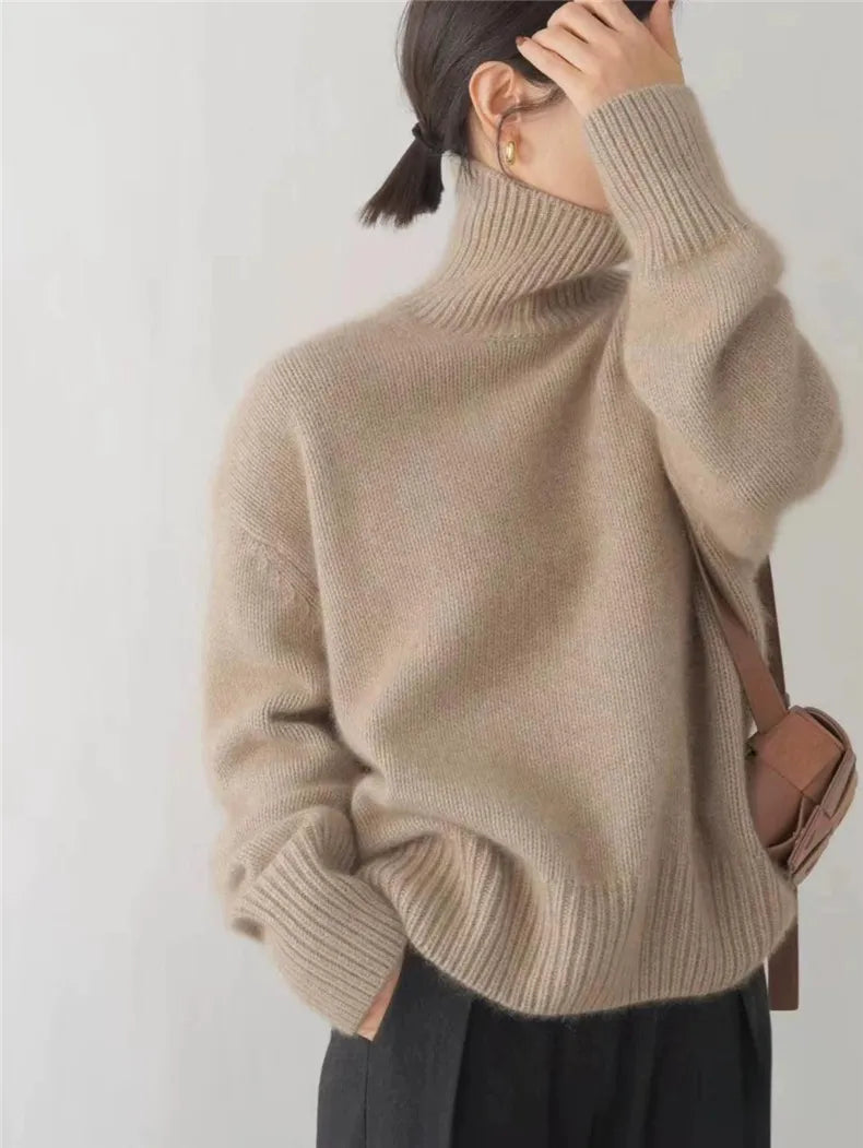 Ava™ - Sweater with high collar