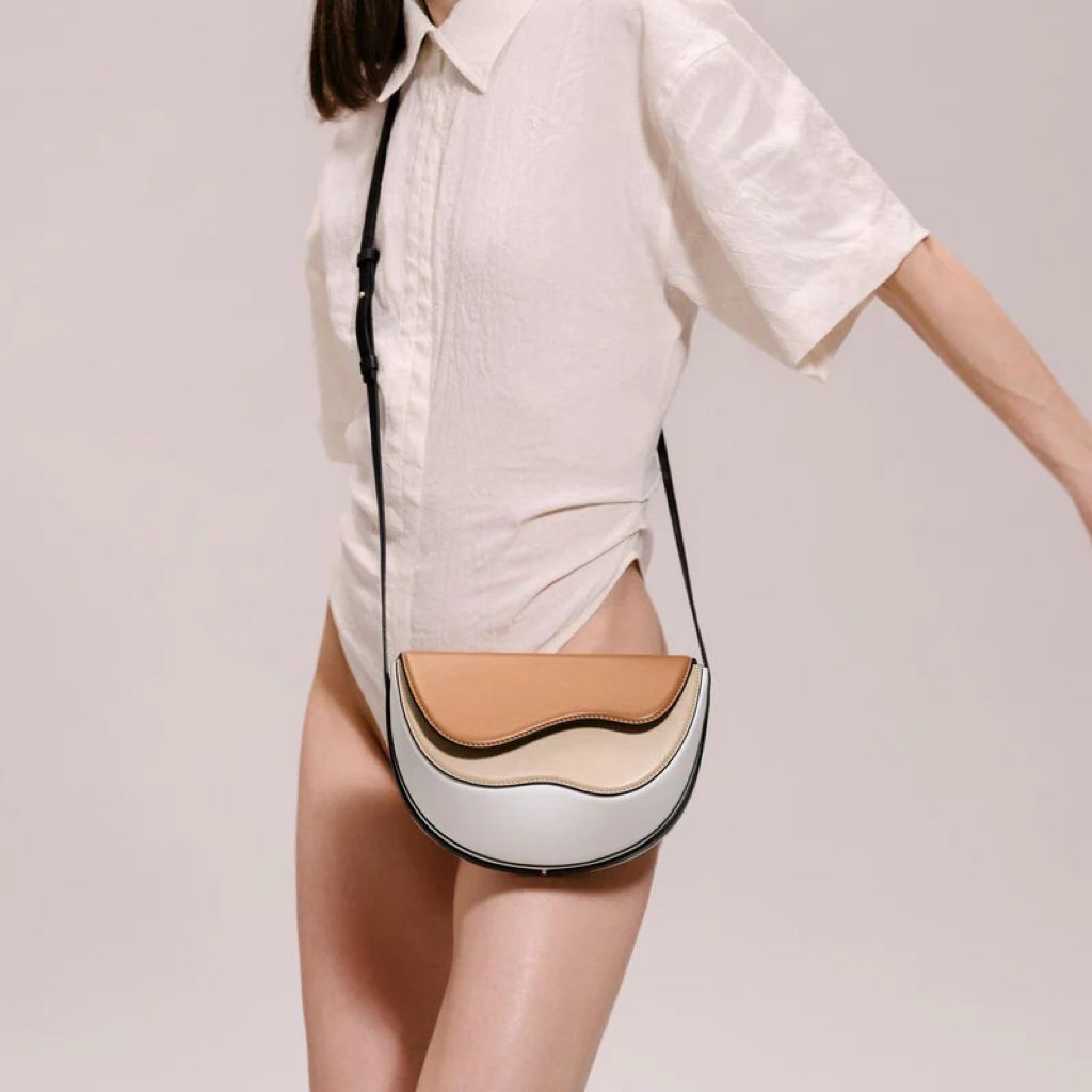Ava™ | Chiara
