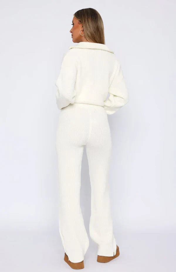 Ava™ | Comfortable set